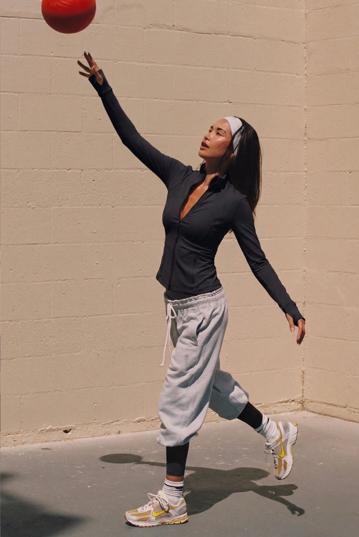 Black Contour Gym Jacket