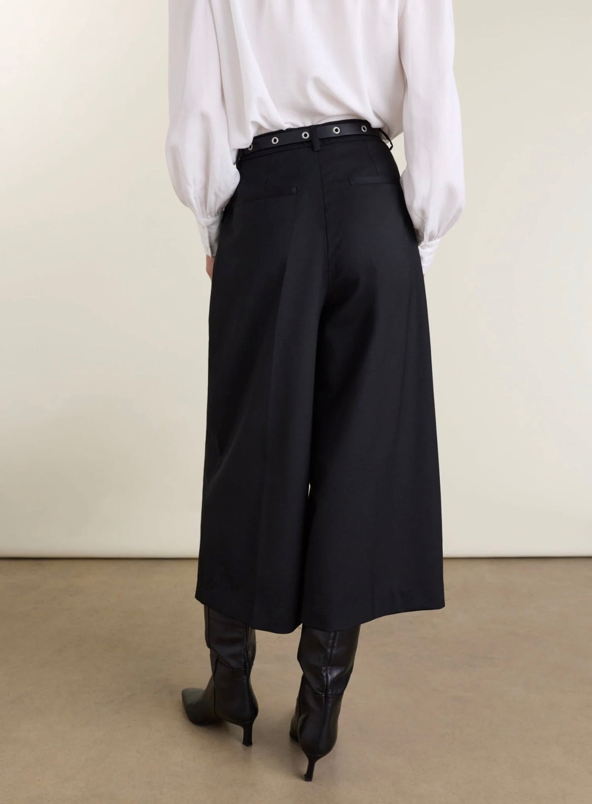 Black Tailored Culottes