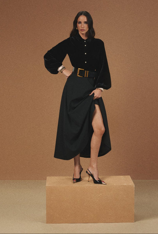 Black A-line Flared Long Skirt-01