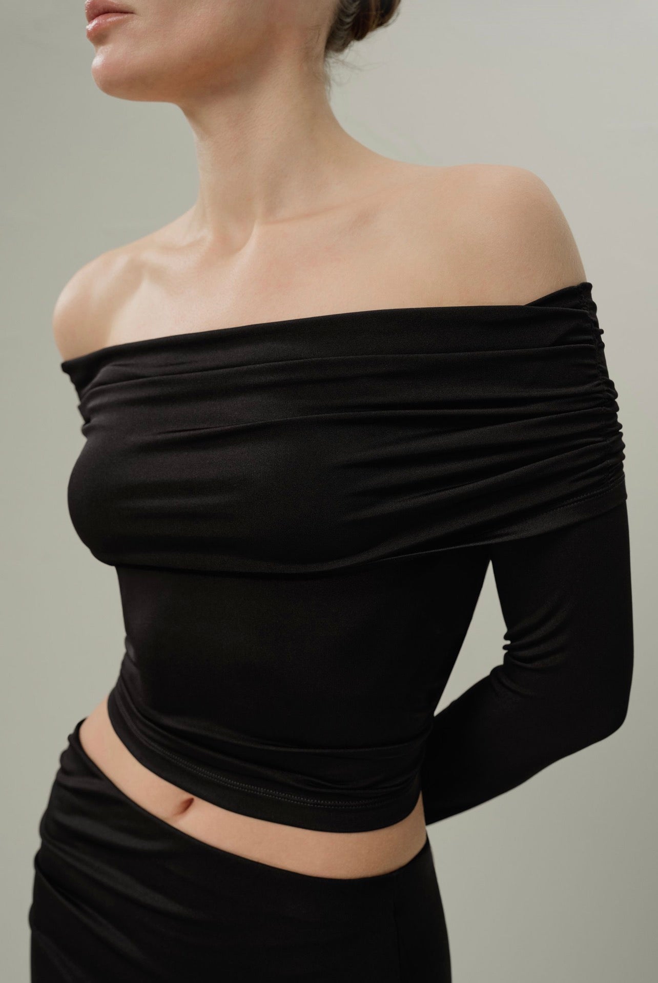 Black Off-Shoulder Long Sleeve Top