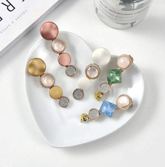 Rhylee Pearls and Stones Hair clip  (Set of 4)