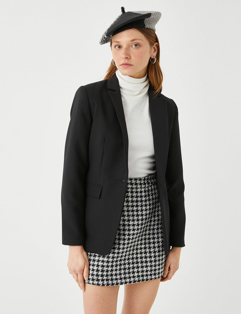 Siofra Black Buttoned Blazer