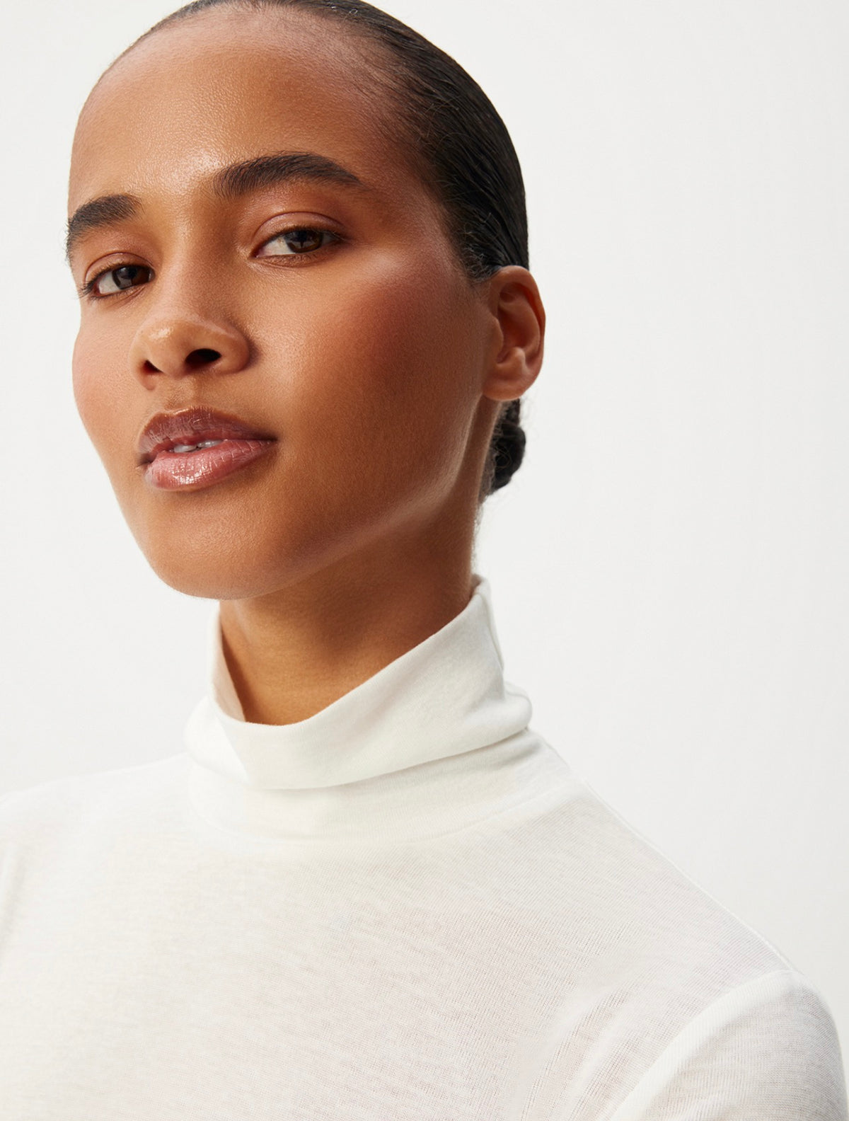 White Woollen Turtleneck Sweater