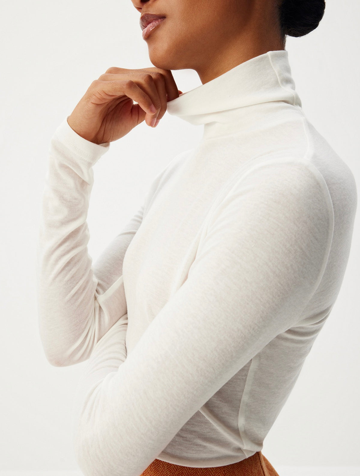 White Woollen Turtleneck Sweater