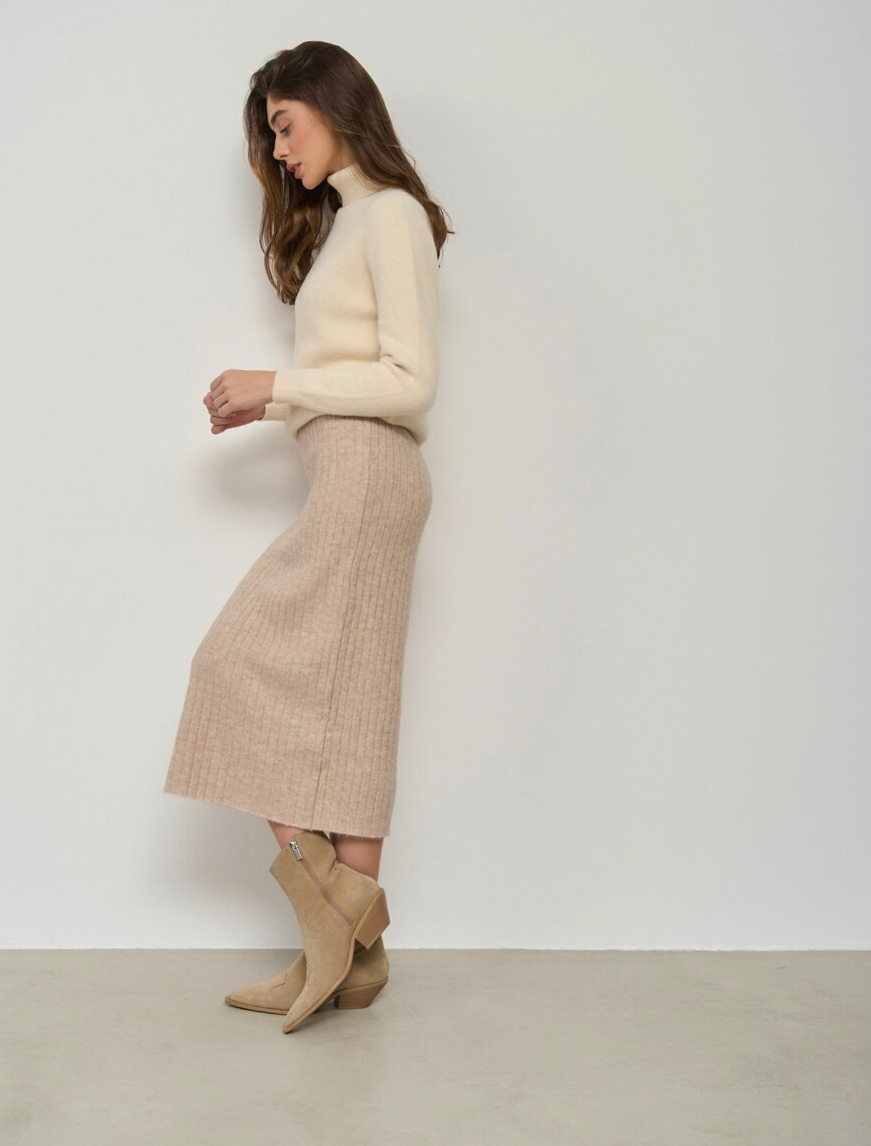 Beige Knitted Woollen Midi Skirt