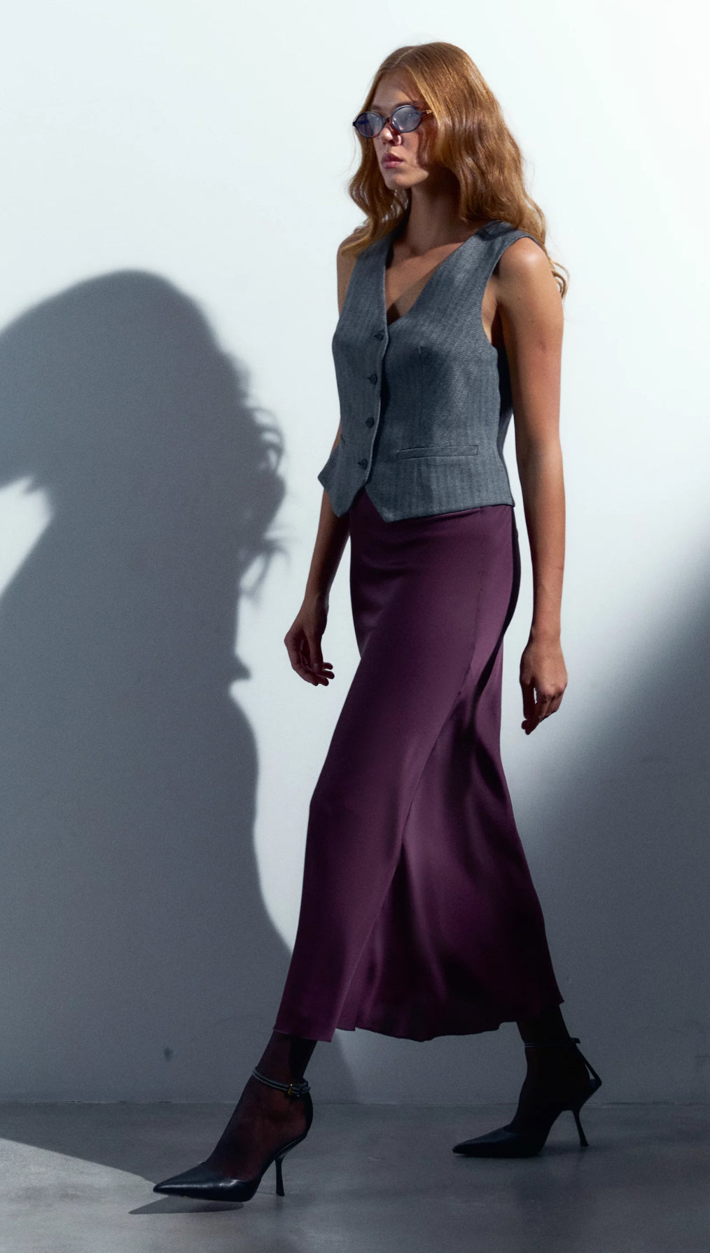 burgundy-satin-mermaid-long-skirt-1