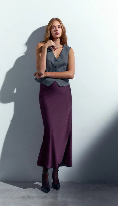 burgundy-satin-mermaid-long-skirt-2